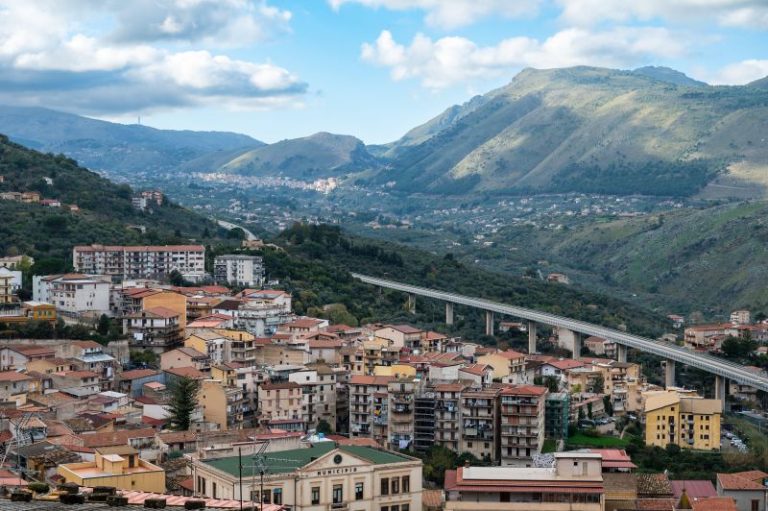 Horse’s head and pregnant cow used in ‘barbaric’ mafia threat in Sicily